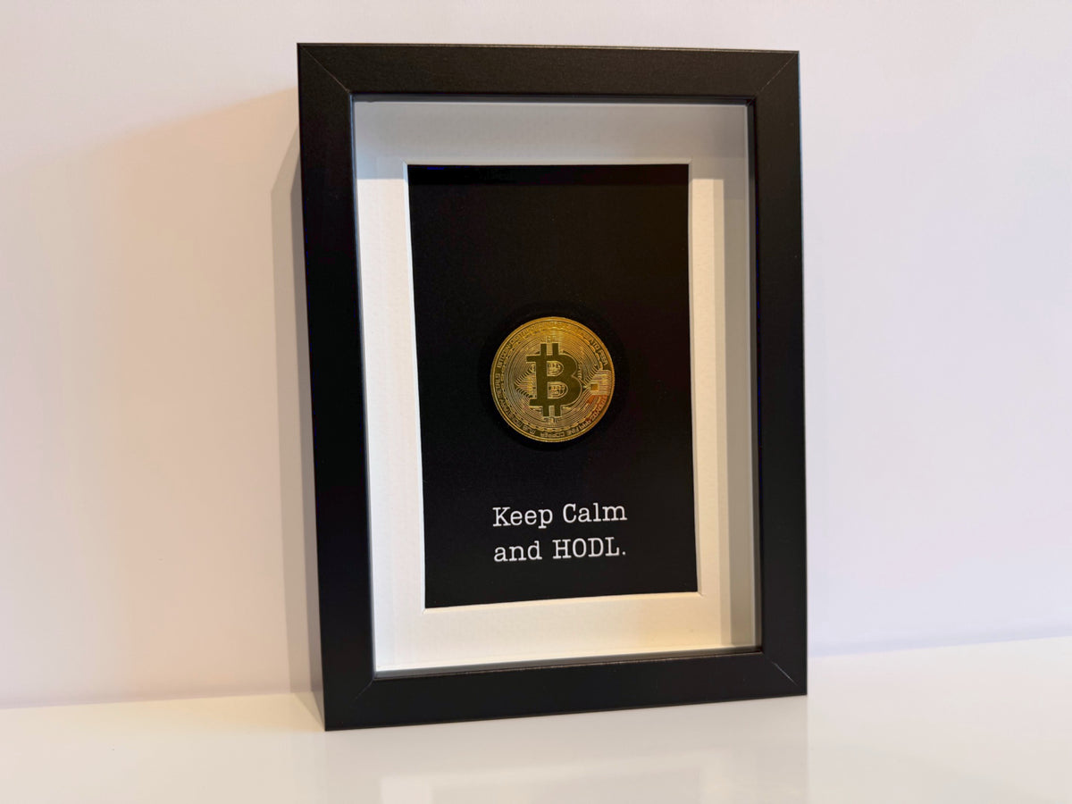 klein kunstwerk voor de echte bitcoin kenner en investeerder. een dagelijkse motivatie. gemaakt met een gouden bitcoin munt