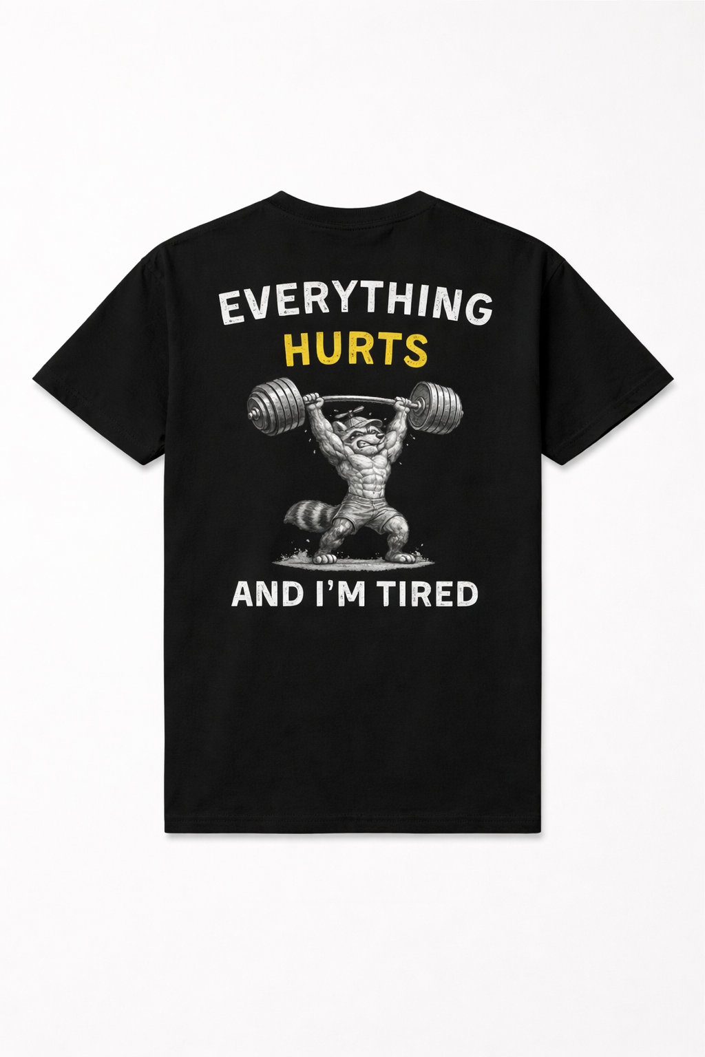 grappig zwart t-shirt met een tekening van een wasbeer in de fitness met opschrift everything hurts and I'm tired